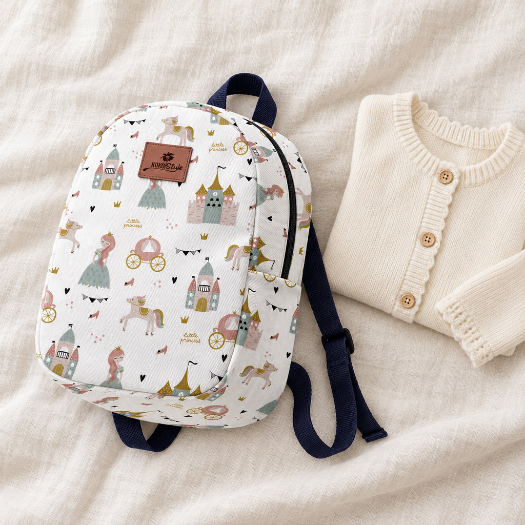 Kinderrucksack Kleine Prinzessin – Flatlay